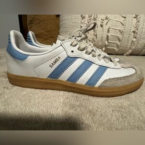 Adidas Samba Kids Sneakers in White and Blue